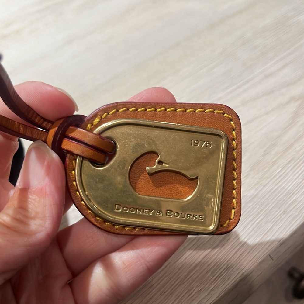 Dooney & Bourke black mini bag - Picture 4 of 7